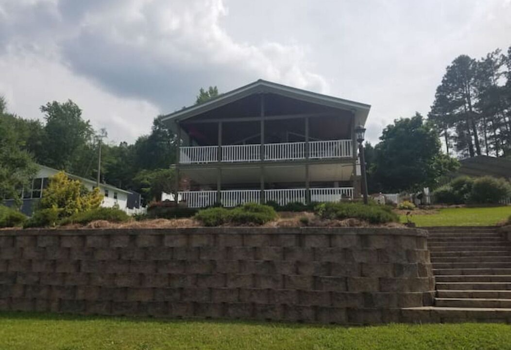 Photo of Outdoor in Greenwood