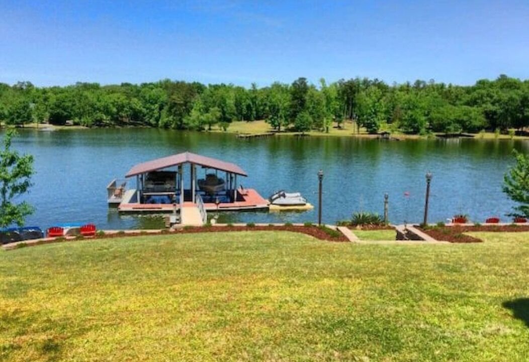 Photo of Outdoor in Greenwood