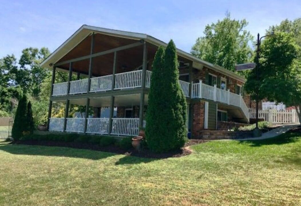 Photo of Outdoor in Greenwood