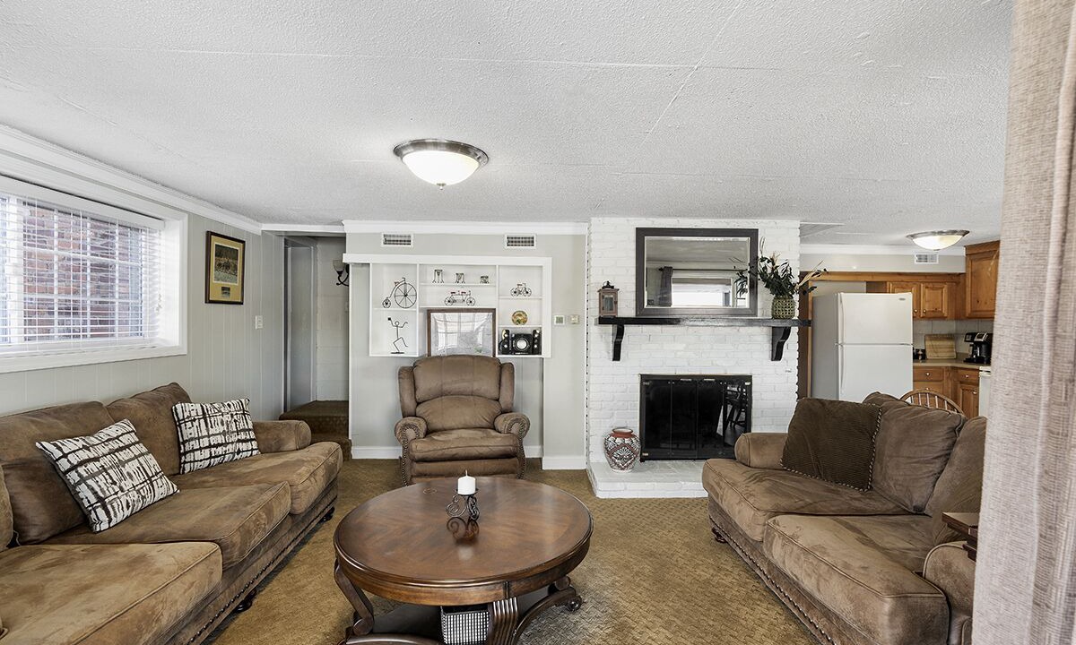 Photo of Livingroom in Greenwood
