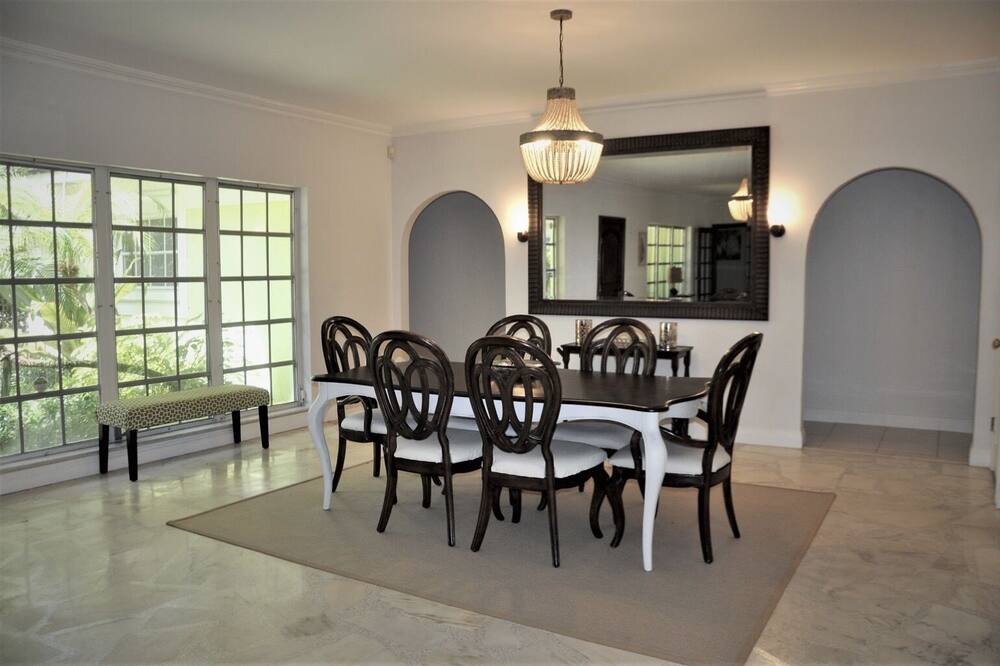 Photo of Kitchen in Central Beach