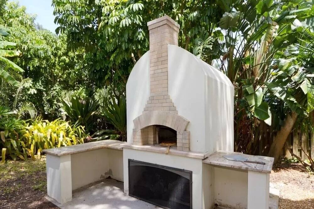 Photo of Outdoor in Central Beach
