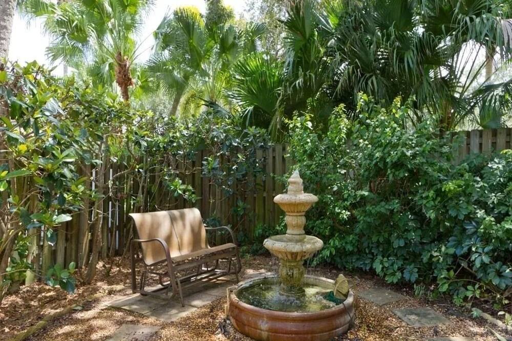 Photo of Outdoor in Central Beach