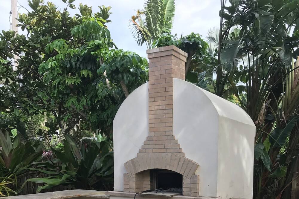 Photo of Patio Balcony in Central Beach