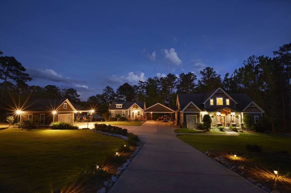 Photo of Others in Appling