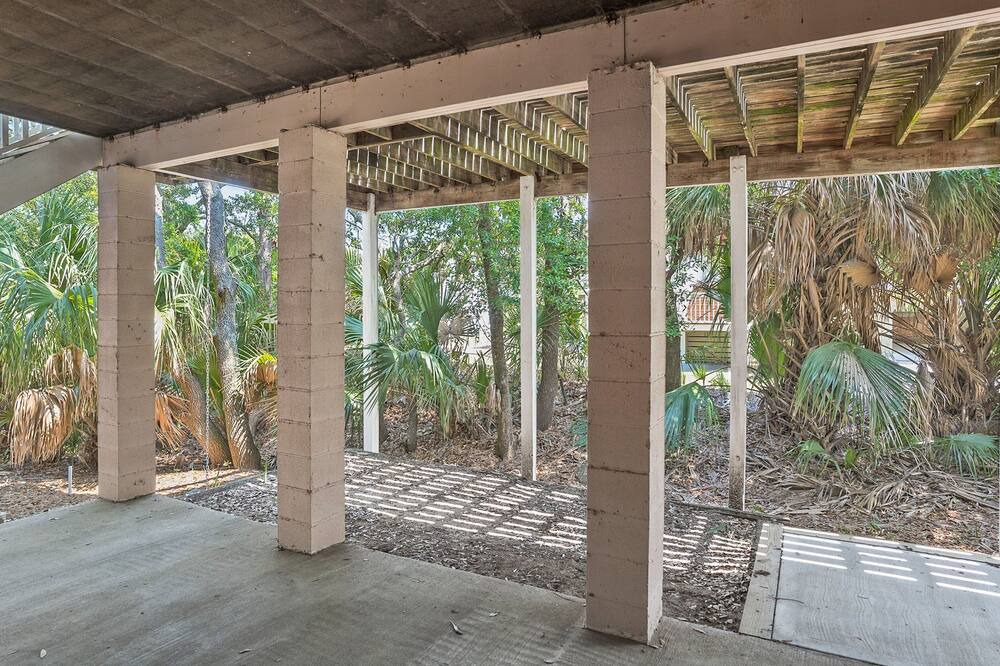 Photo of Bedroom in Saint Helena Island