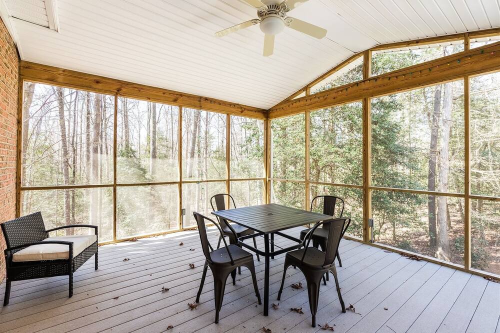 Photo of Outdoor in Greer