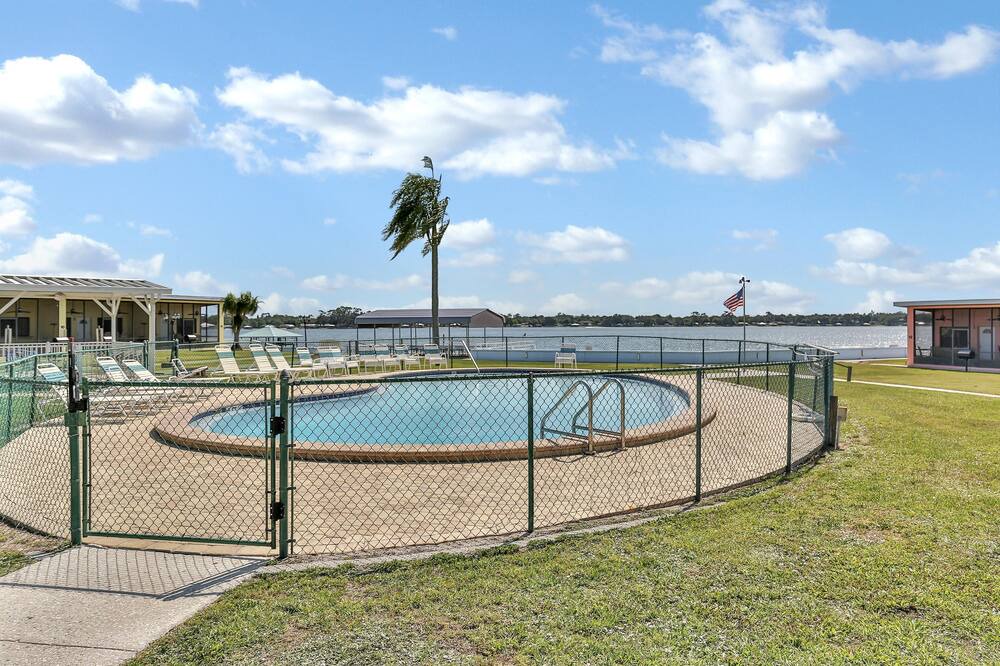 Photo of Outdoor in Sylvan Shores