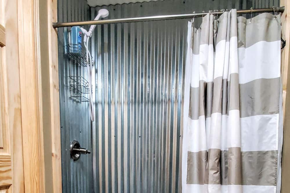 Photo of Bathroom in Rocky Bottom