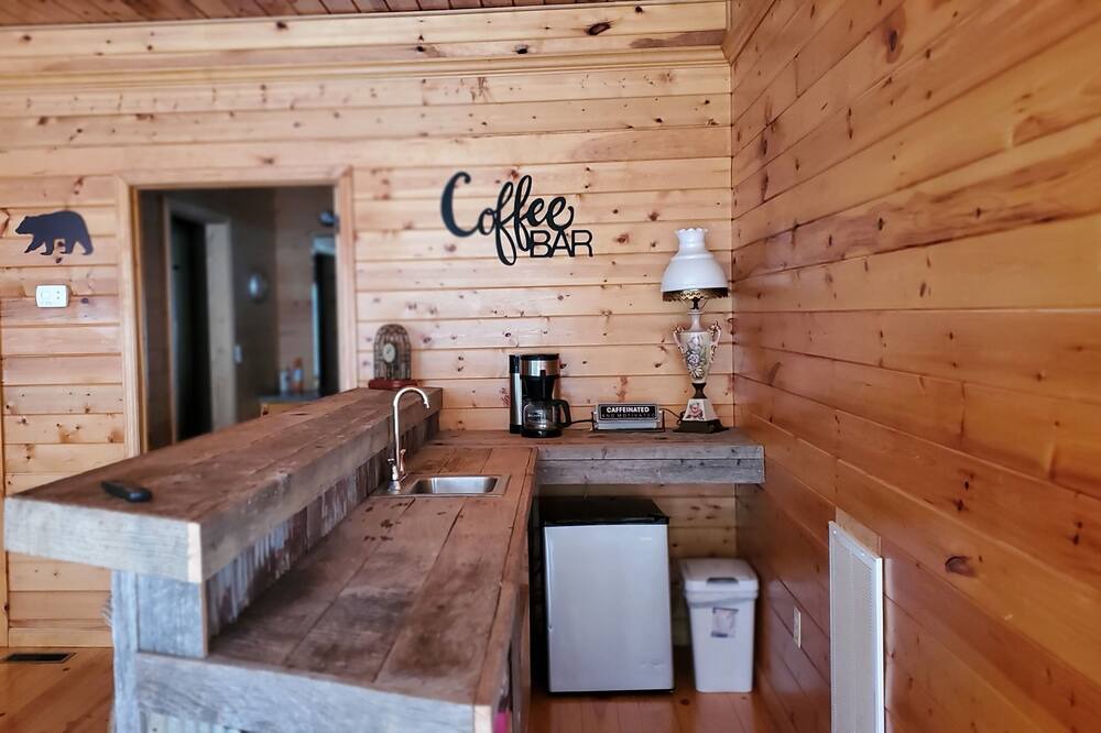Photo of Kitchen in Rocky Bottom
