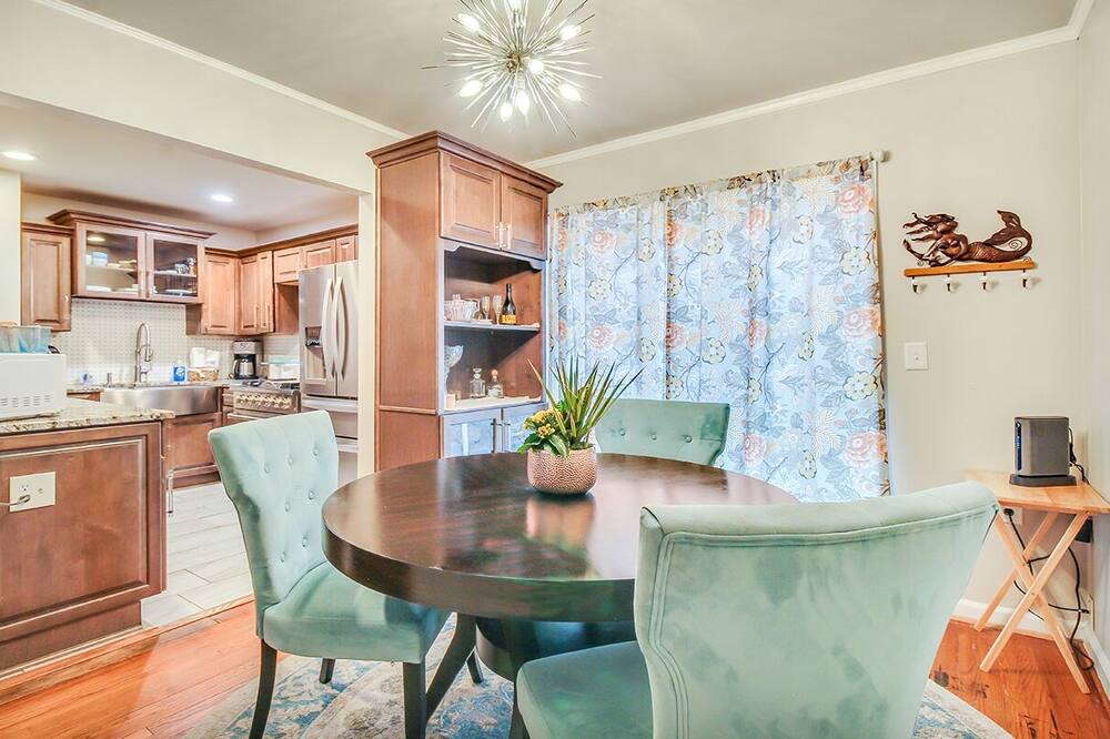 Photo of Kitchen in Thunderbolt