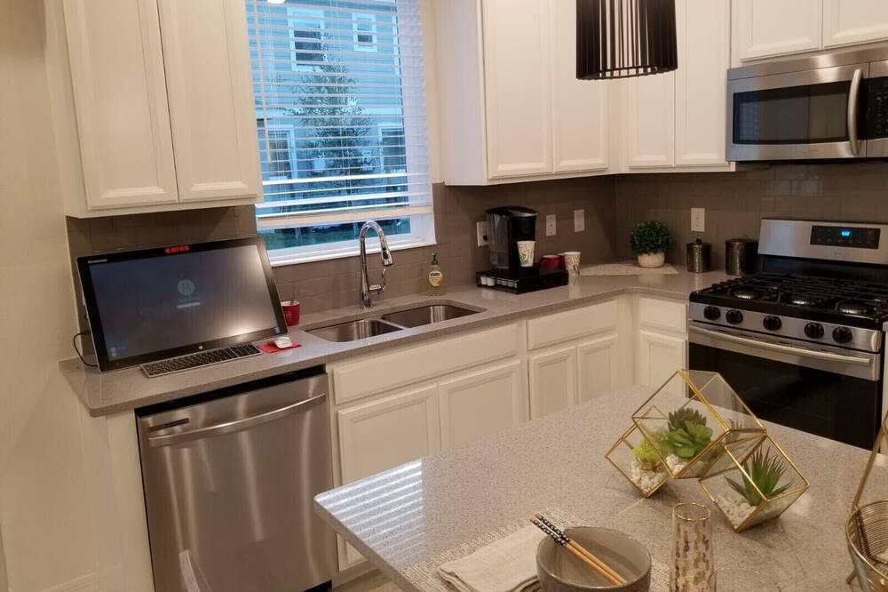 Photo of Kitchen in Fish Hawk