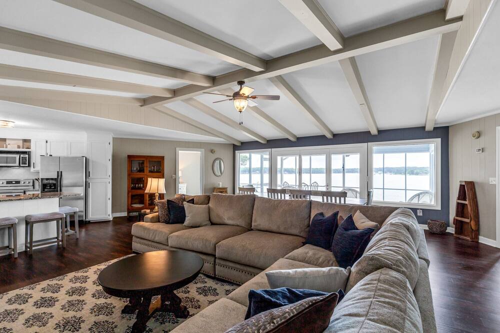 Photo of Livingroom in Norwood