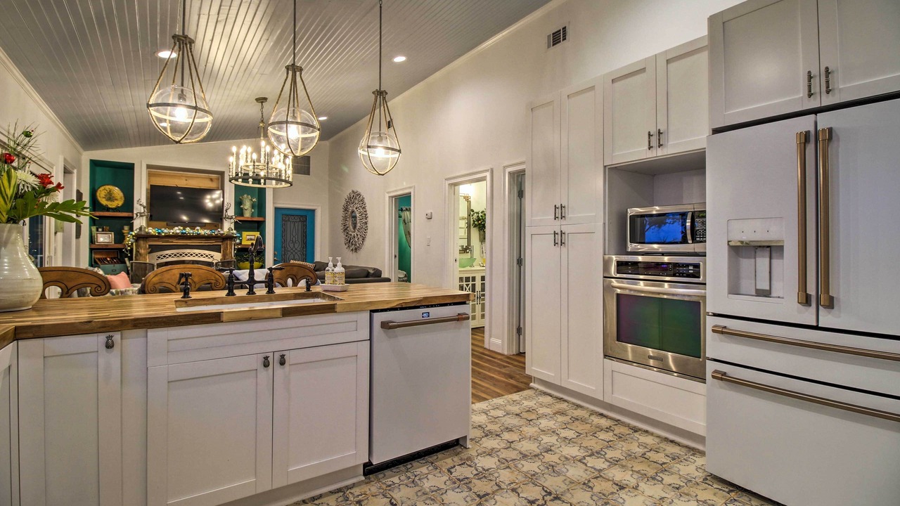 Photo of Kitchen in Midway