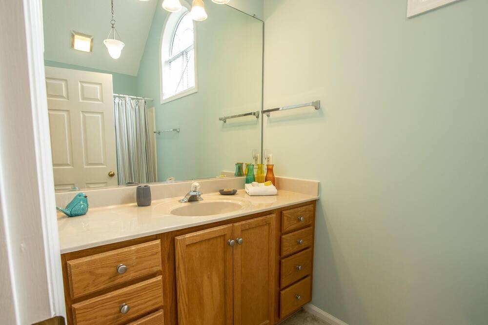 Photo of Bathroom in Saint Helena Island