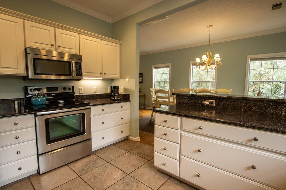 Photo of Kitchen in Saint Helena Island