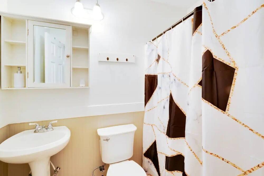 Photo of Bathroom in Watkinsville