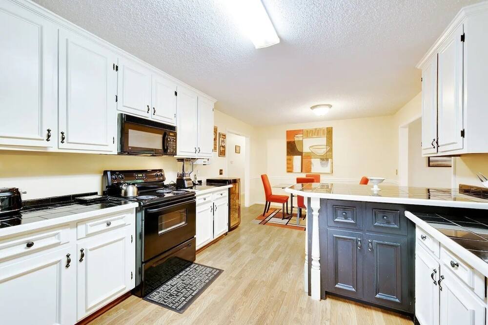 Photo of Kitchen in Watkinsville