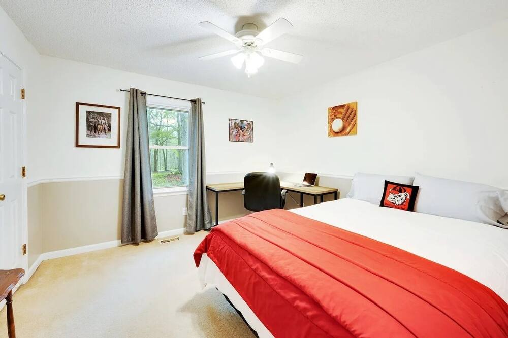 Photo of Bedroom in Watkinsville