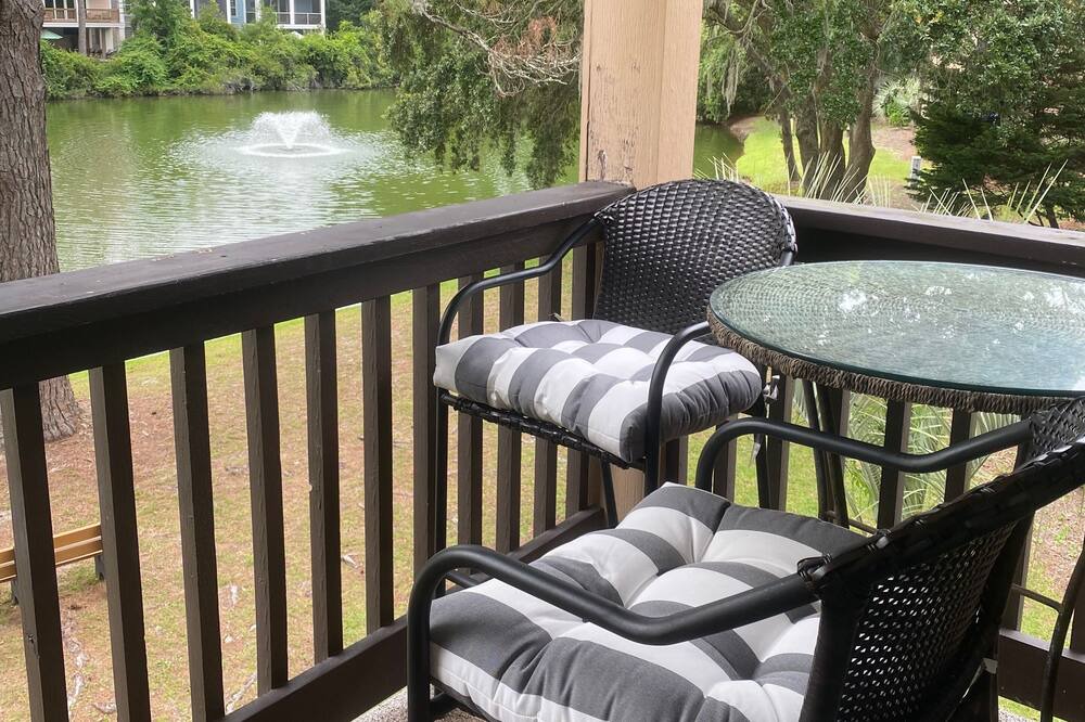 Photo of Patio Balcony in Folly Field