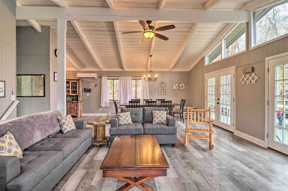 Photo of Bedroom in Brevard