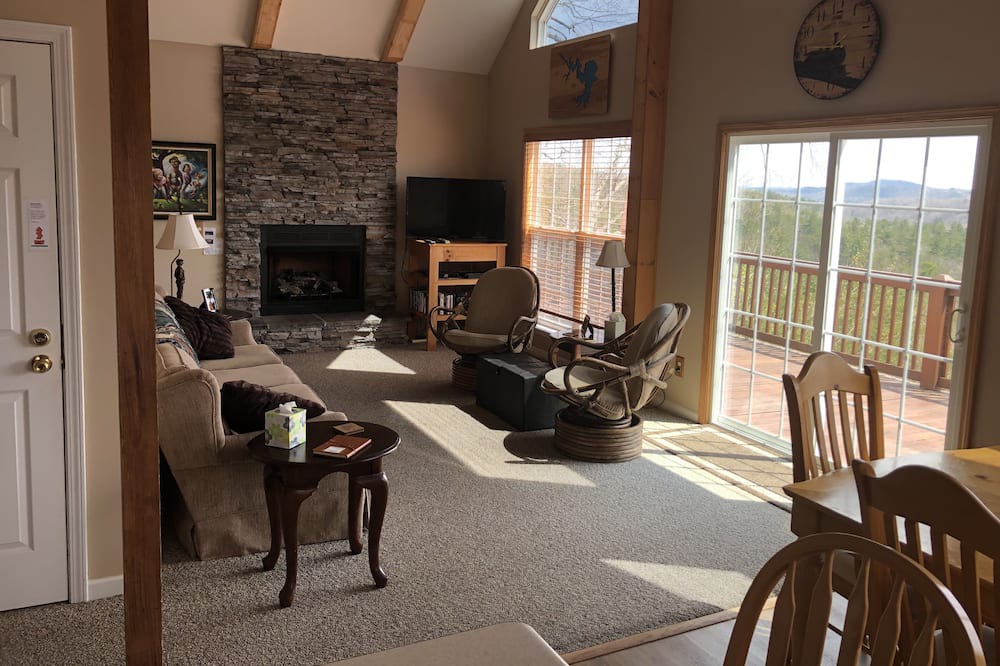 Photo of Livingroom in Sunset