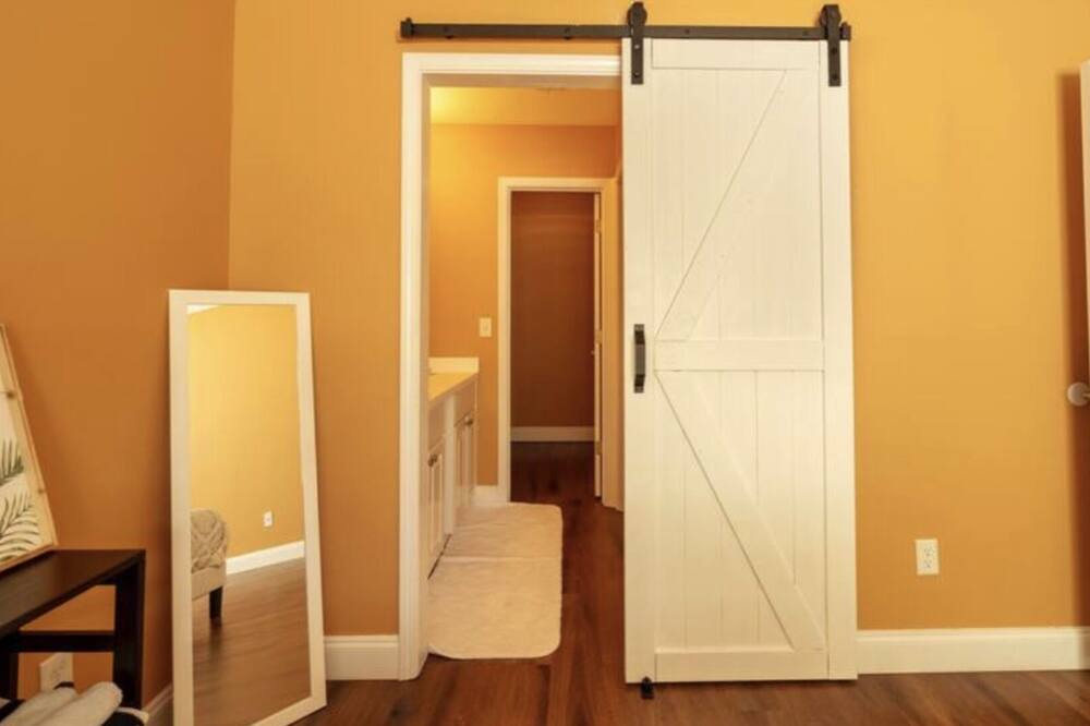 Photo of Bedroom in Huntcliff