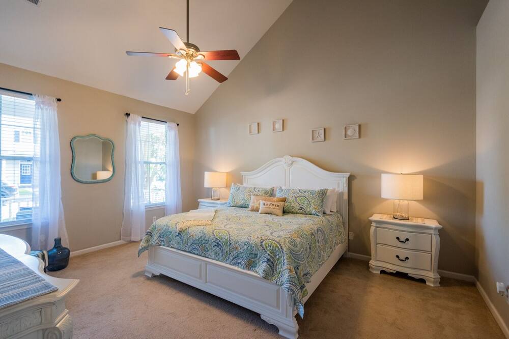 Photo of Bedroom in Old Town Bluffton