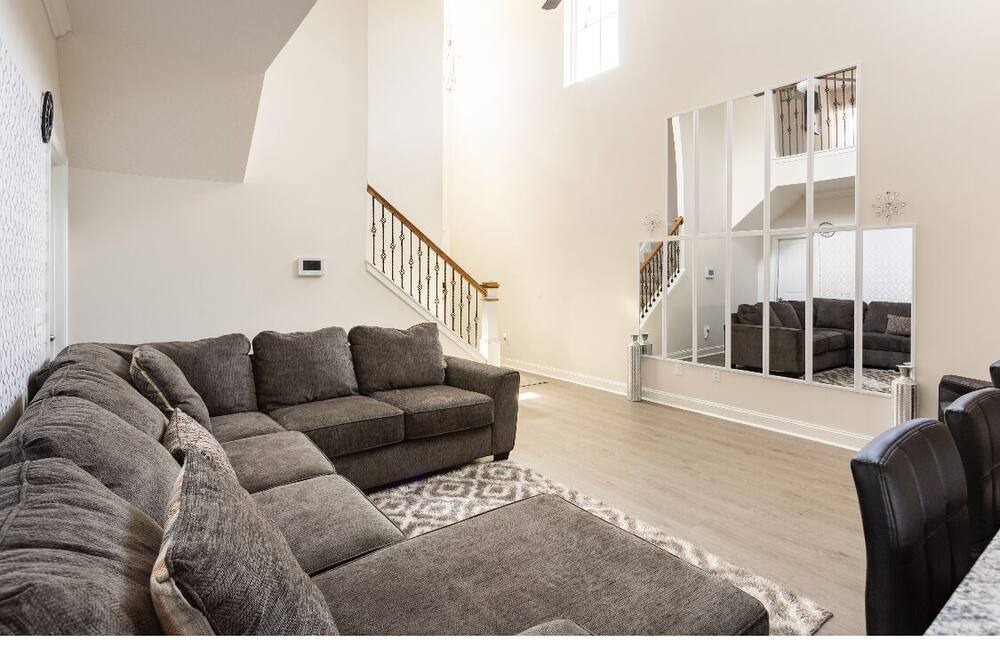 Photo of Livingroom in Hinesville