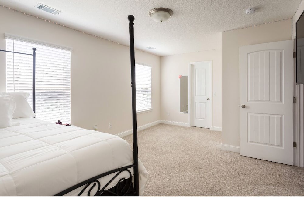 Photo of Bedroom in Hinesville