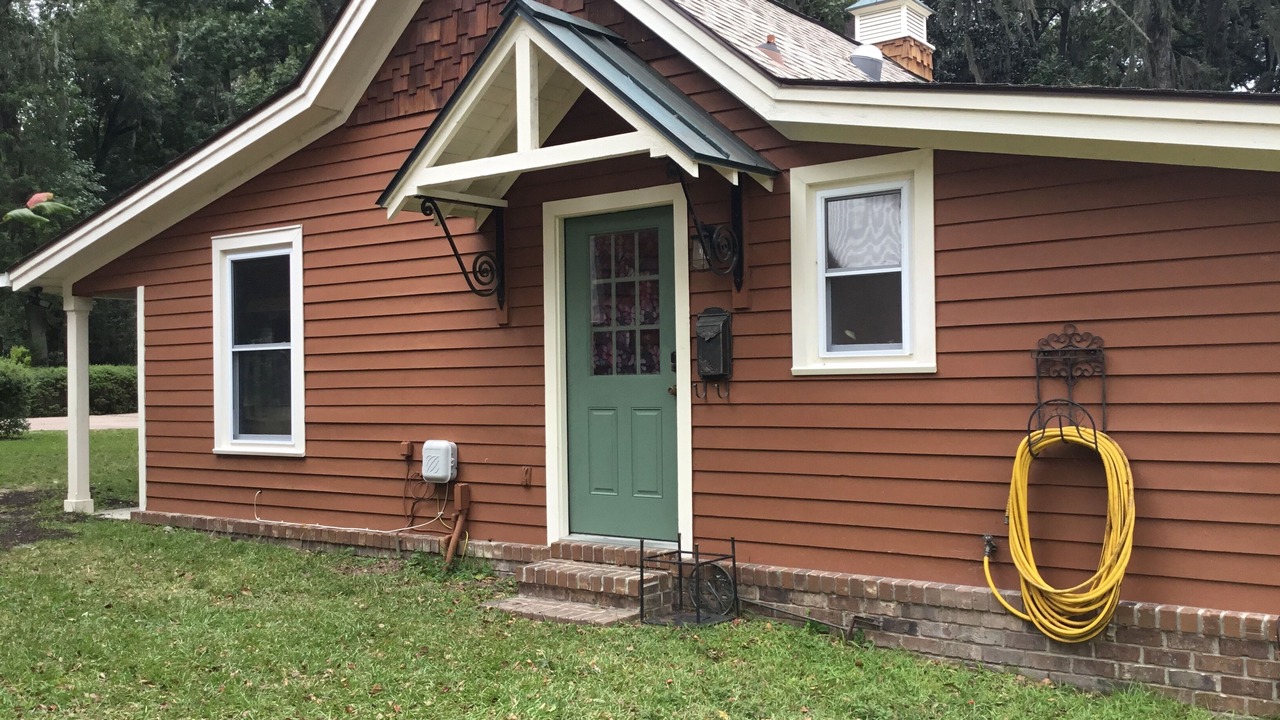 Photo of Outdoor in Colonial Oaks