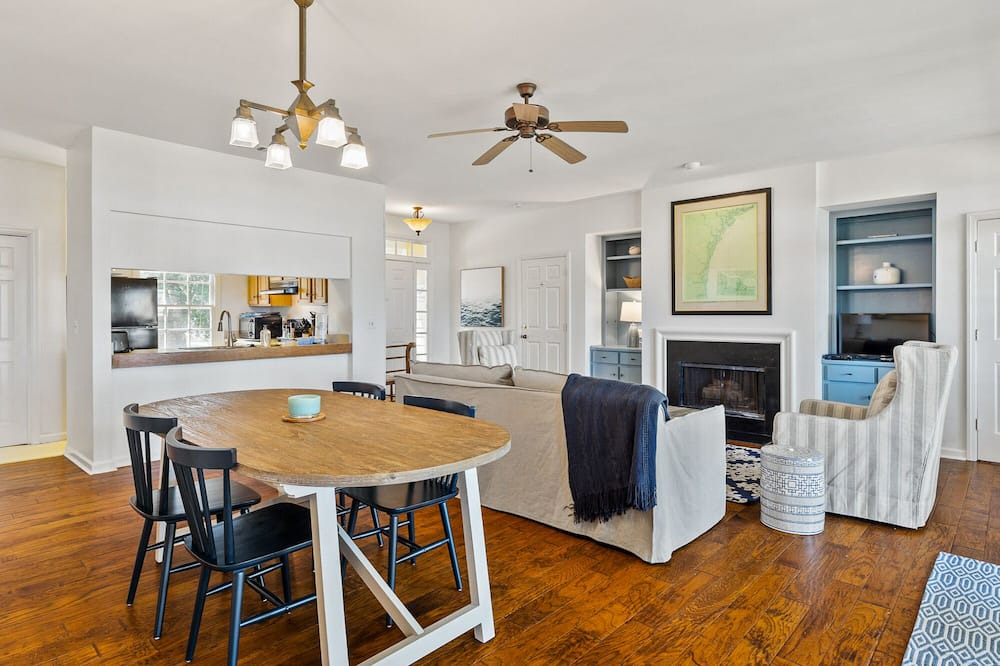 Photo of Kitchen in Melrose on the Beach