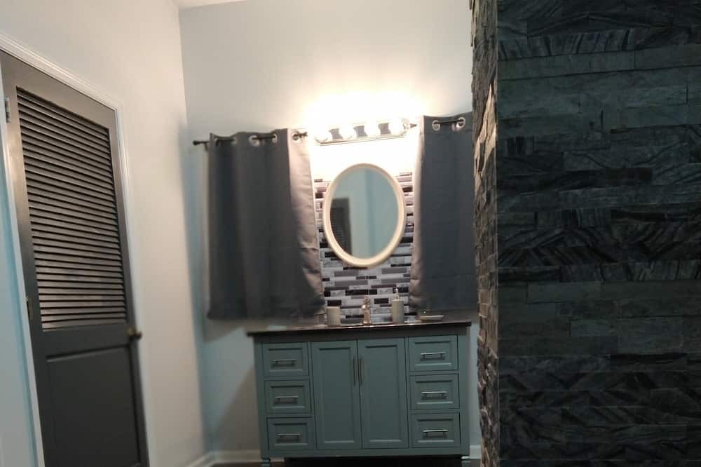 Photo of Bedroom in Winder