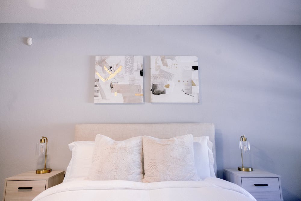 Photo of Bedroom in Conway