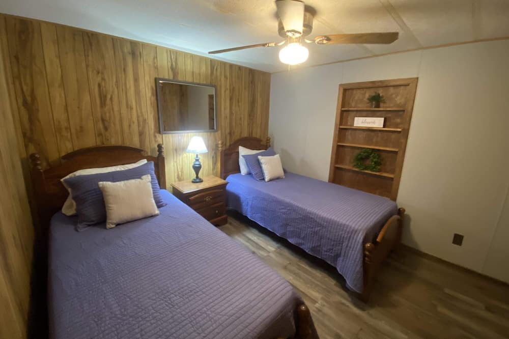 Photo of Bedroom in Newington