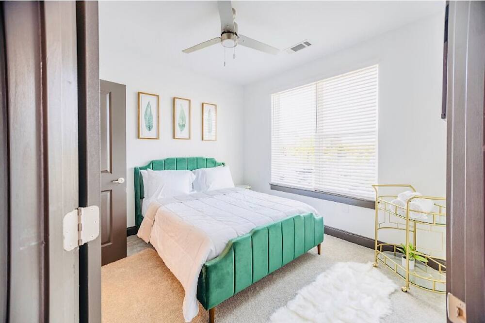 Photo of Bedroom in Augusta