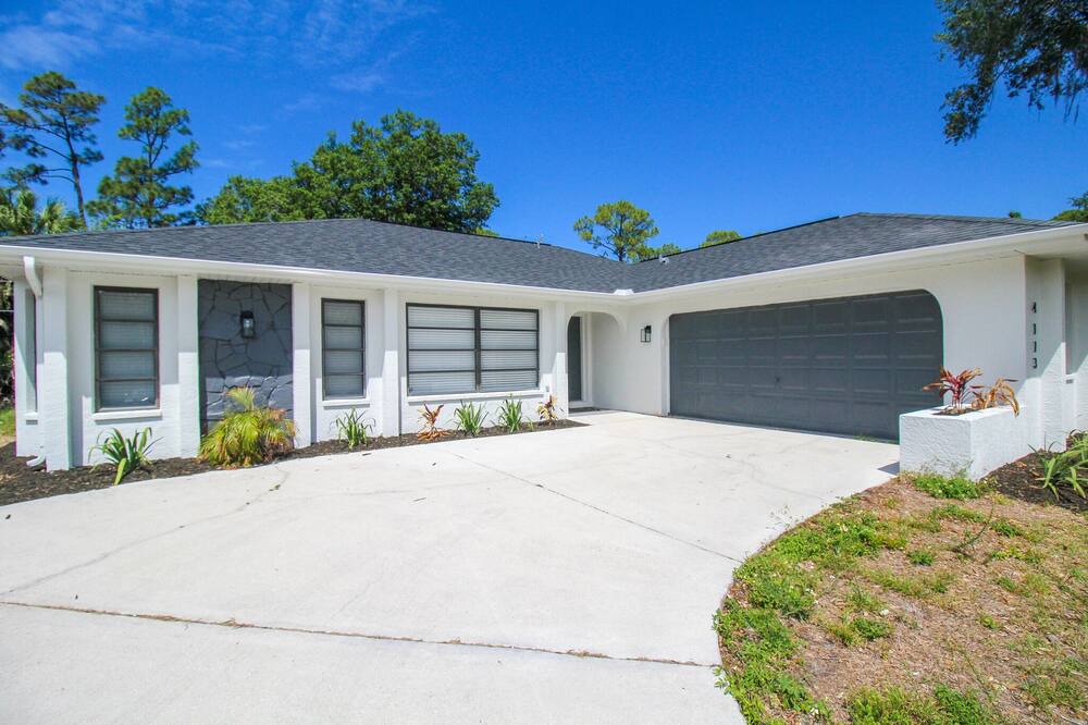 Photo of Outdoor in Port Charlotte