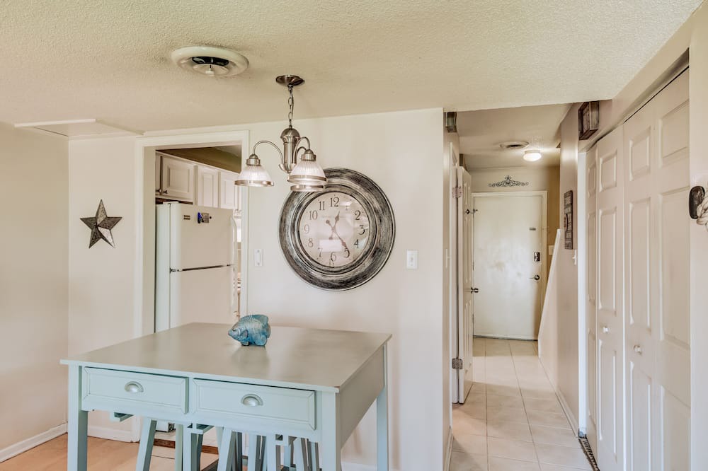 Photo of Bedroom in Lake Waccamaw