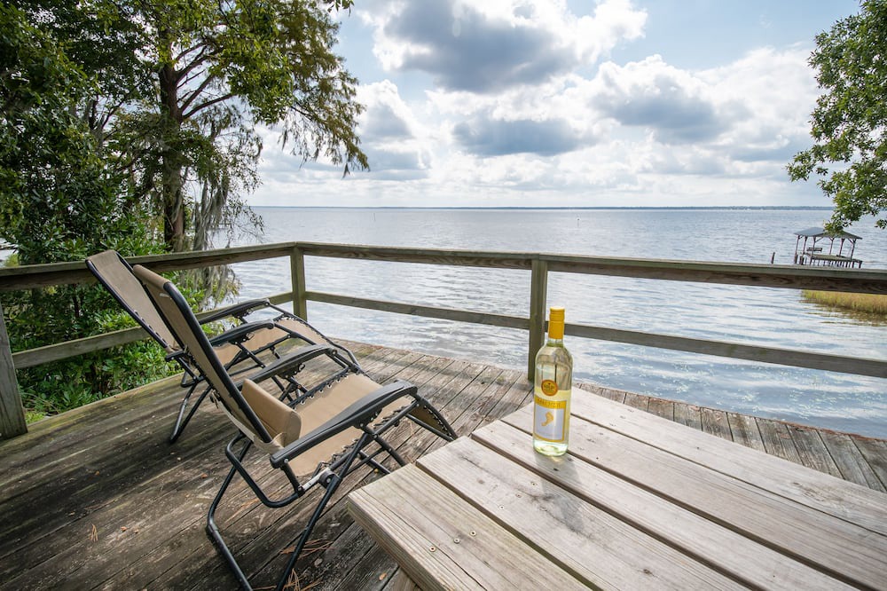 Photo of Patio Balcony in Lake Waccamaw