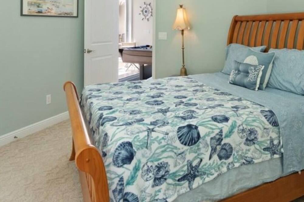 Photo of Bedroom in North Beach
