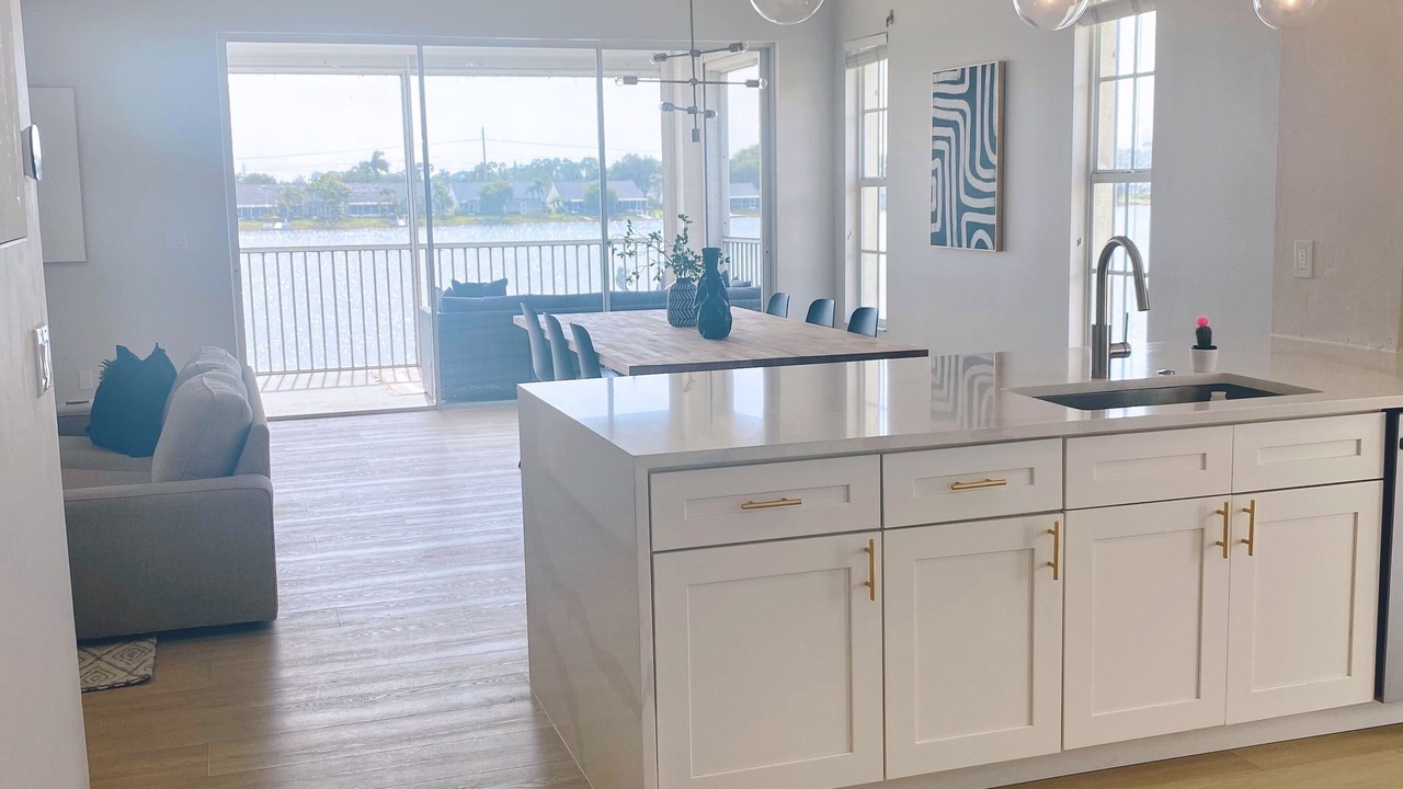 Photo of Kitchen in Crown Pointe
