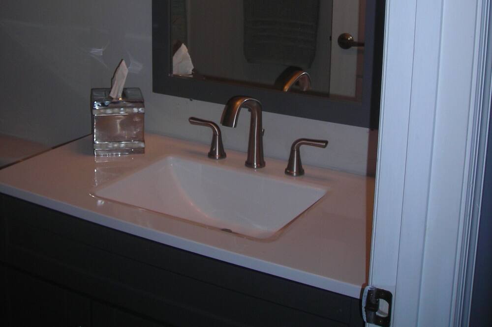 Photo of Bathroom in Port Saint Lucie