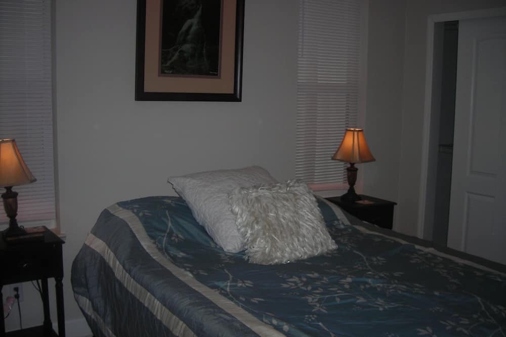 Photo of Bedroom in Port Saint Lucie