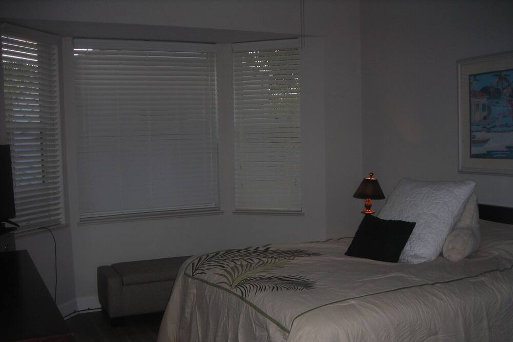 Photo of Bedroom in Port Saint Lucie