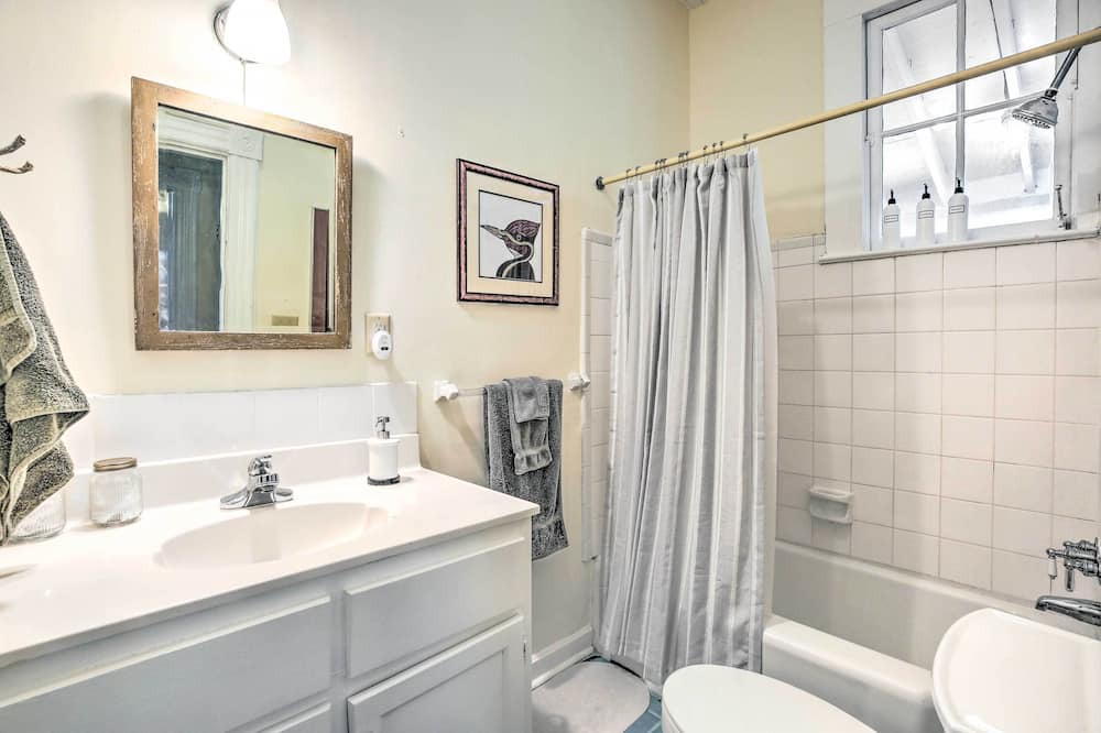 Photo of Bathroom in Watkinsville