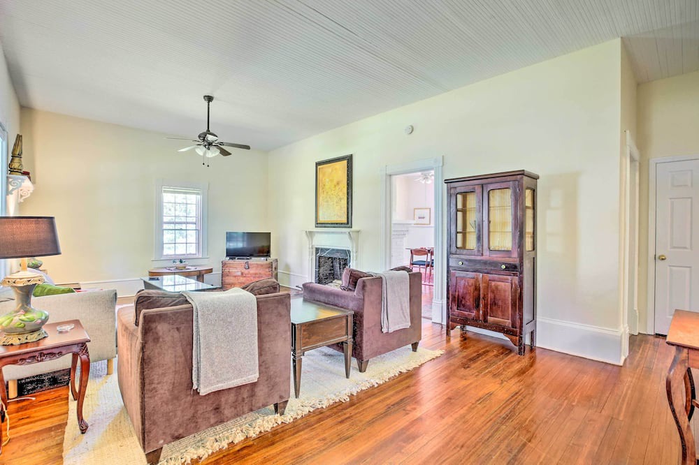 Photo of Bedroom in Watkinsville