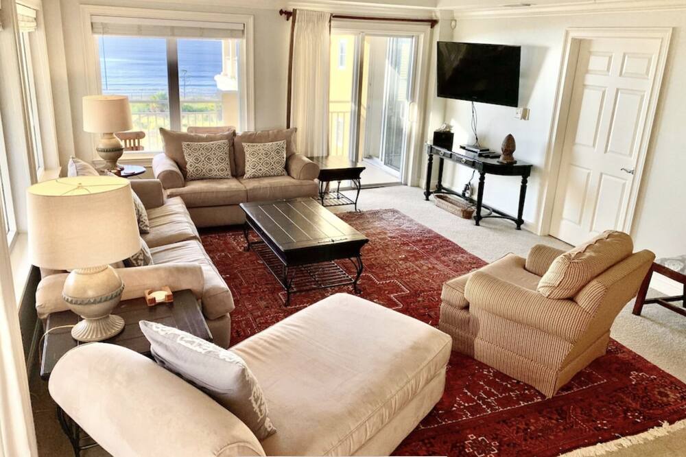 Photo of Livingroom in Daufuskie Island