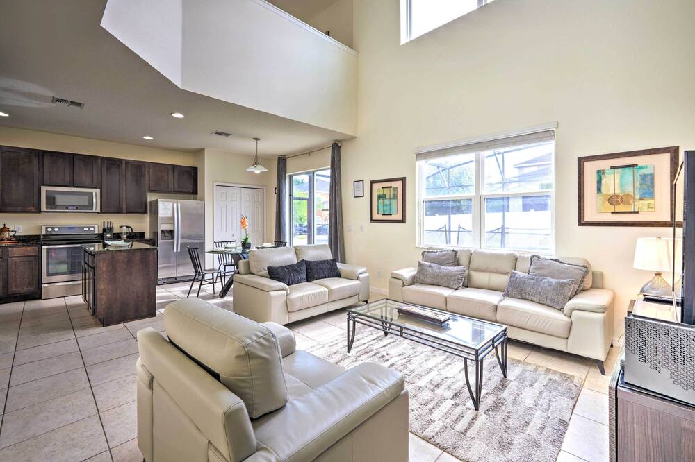 Photo of Livingroom in Veranda Palms