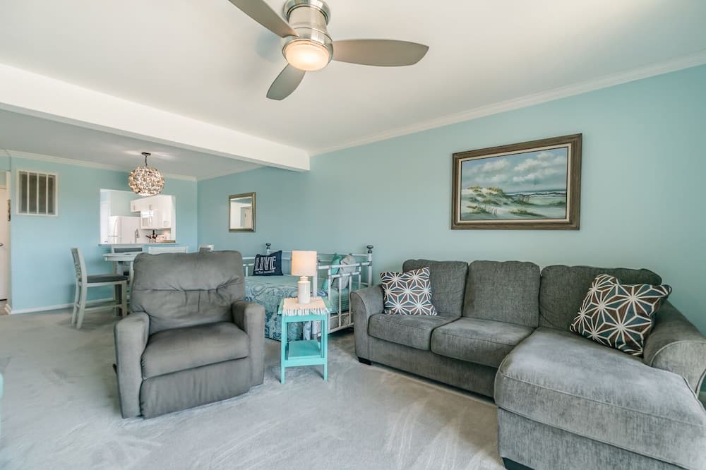 Photo of Others in Oceanmarsh Subdivision