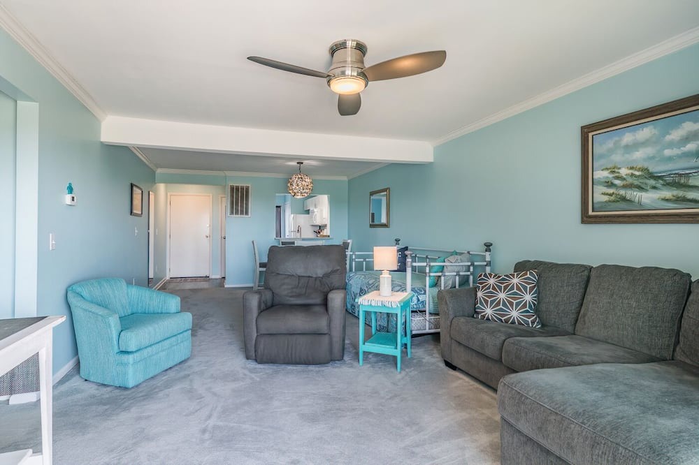Photo of Others in Oceanmarsh Subdivision